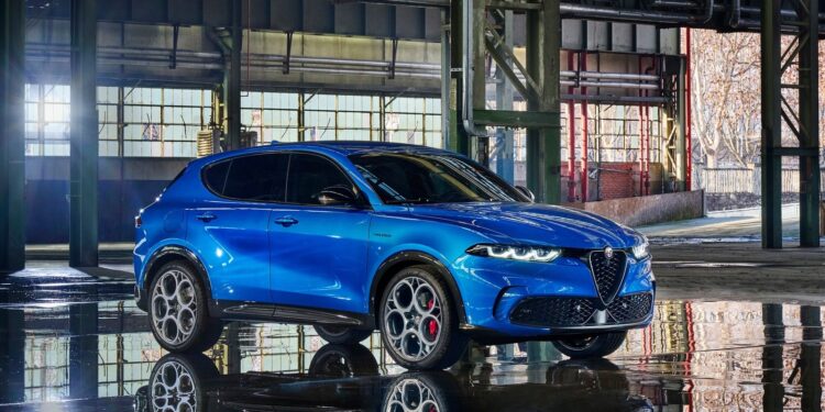 Alfa Romeo Tonale: Πότε θα κυκλοφορήσει το νέο SUV των Ιταλών (+video)