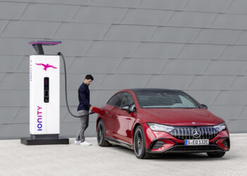 Στην Ελλάδα το αμιγώς ηλεκτρικό σπορ sedan, η νέα EQE από τη Mercedes-EQ και τη Mercedes-AMG