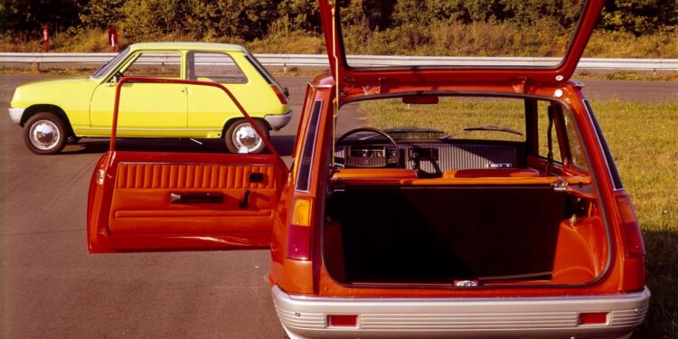 Renault 5: Ο πενηντάρης είναι ο νέος της εποχής