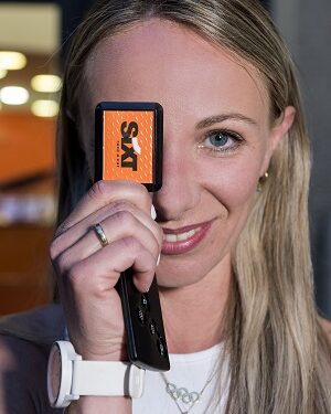 H SIXT δίπλα στην Αντιγόνη Ντρισπμιώτη, πρωταθλήτρια Ελλάδος στα 35χλμ και 8η Ολυμπιονίκης στα 20χλμ