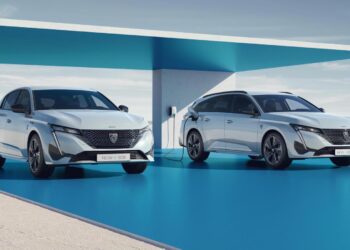 Δυο νέα μοντέλα PEUGEOT 308 – hatchback και SW θα διατίθενται από το 2023
