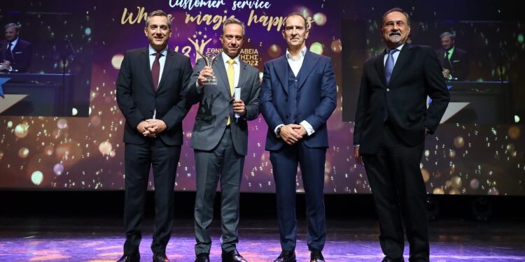 Η Kosmocar στην κορυφή της καινοτομίας στα Εθνικά Βραβεία Εξυπηρέτησης Πελατών 2022