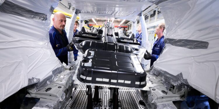 Το BMW Group ξεκινά την παραγωγή μικρής κλίμακας ενός υδρογονοκίνητου μοντέλου