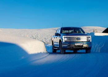 Το ηλεκτρικό και εμβληματικό F-150 Lightning ξεκινά διεθνή καριέρα με την Ford