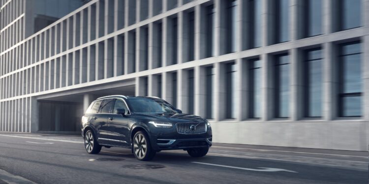 Τα Volvo XC90 και XC90 Recharge Plug-in Hybrid κατακτούν το βραβείο TOP SAFETY PICK+ του IIHS για το 2023
