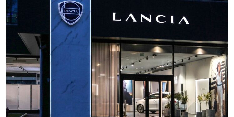 Lancia: Το πλάνο που την επαναφέρει στο προσκήνιο