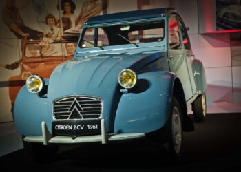 Τo Citroen 2 CV πάτησε τα 75 του!