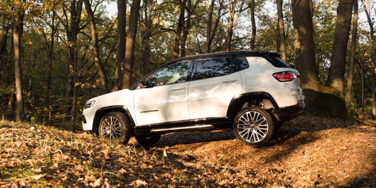 Νέα γκάμα εκδόσεων εξοπλισμού για το Jeep Compass