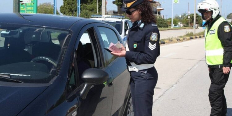 639.655 παραβάσεις του ΚΟΚ σε 5 μήνες βεβαίωσε η Τροχαία