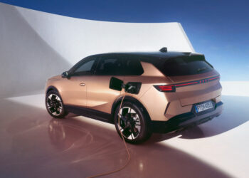 Opel is Electric! Η συναρπαστική γκάμα ηλεκτρικών οχημάτων της Opel