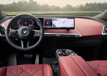 Το ψηφιακό κλειδί BMW Digital Key Plus ως στάνταρ εξοπλισμός της νέας BMW iX