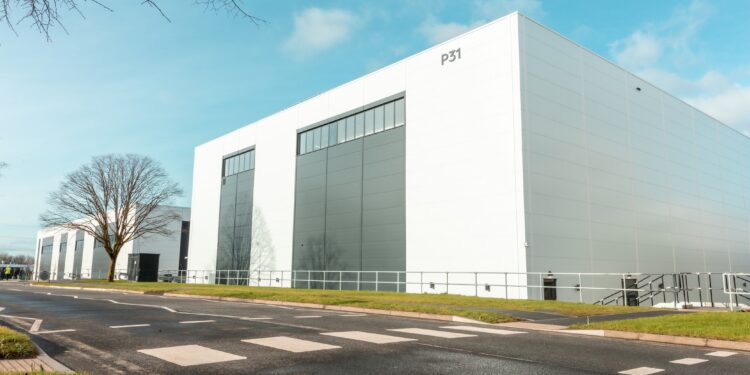 Η Bentley εγκαινιάζει το νέο Κέντρο Αριστείας για την Ποιότητα  και την Έναρξη Παραγωγής