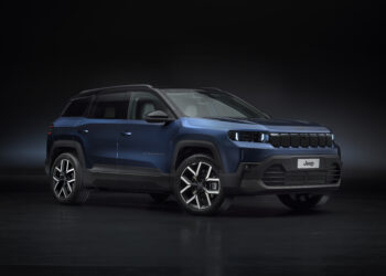 Το ολοκαίνουργιο Jeep Compass ξαναγράφει τους κανόνες των C-SUV